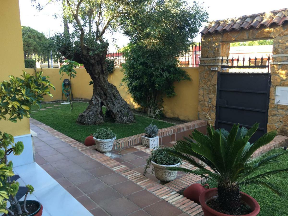 Villa La Jara El Puerto de Santa María Esterno foto